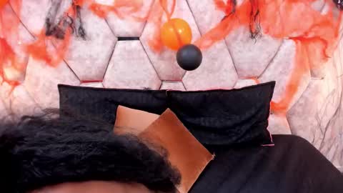 Alison online show from October 24, 7:54 pm