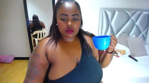 exotic_karmella online show from February 19, 11:46 pm