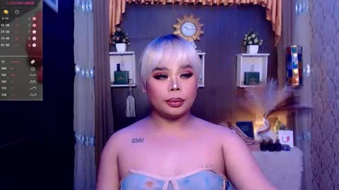 Lindsay online show from February 20, 11:43 am