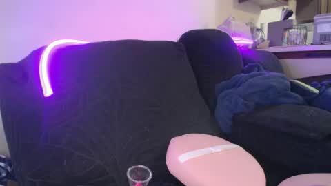 Snapshot of exoticlexi chatting on April 29, 6:36 pm Exoticlexxii online show from April 29, 6:36 pm