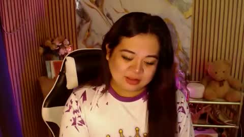 SHANTAL MARIE online show from November 16, 5:35 am