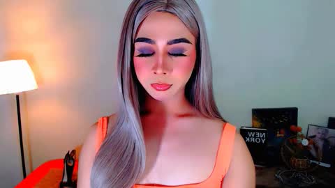 expensive_elise online show from March 10, 5:51 pm