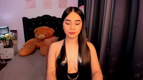 chloee online show from November 9, 9:29 am