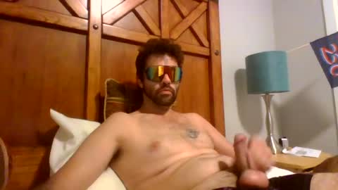 Snapshot of experienced4jocktop chatting on July 7, 2:03 am Antonio Leon Gibson-Cushing online show from July 7, 2:03 am