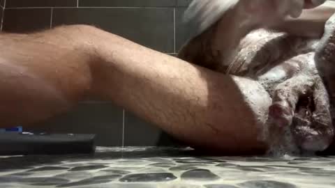 expy038419 online show from October 19, 4:02 am