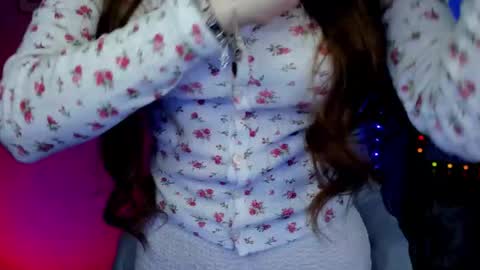 Maya online show from March 23, 7:45 am