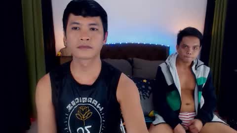 Snapshot of extraservice69menx chatting on October 11, 3:28 am JOHNDAVE online show from October 11, 3:28 am