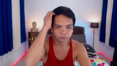 Snapshot of extraservice69menx chatting on November 4, 2:54 am JOHNDAVE online show from November 4, 2:54 am