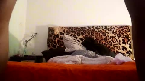 eyelyke2kream online show from January 11, 6:23 pm