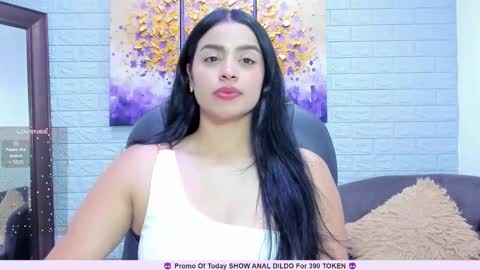 Snapshot of eyes_duque chatting on November 18, 7:29 pm online show from November 18, 7:29 pm