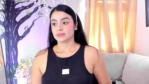      online show from February 5, 7:29 pm