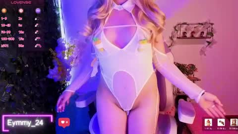 eymmy_24 online show from April 9, 2:22 am