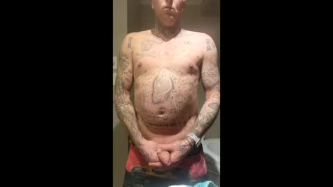 Snapshot of ezekielll1999 chatting on February 3, 12:42 am ezekielll1999 online show from February 3, 12:42 am