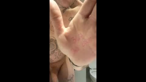 Snapshot of ezekielll1999 chatting on February 24, 11:36 pm ezekielll1999 online show from February 24, 11:36 pm