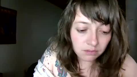 Aimee online show from February 19, 2:44 am