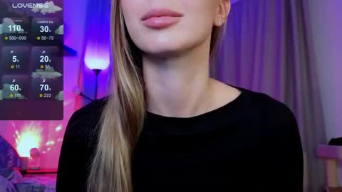 Snapshot of f1oraa chatting on December 5, 2:47 pm if you dont have fansly account yet use this link to registration online show from December 5, 2:47 pm