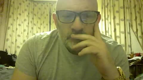 f1zzeek online show from March 3, 11:10 pm