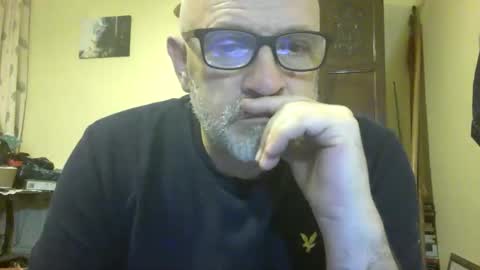 f1zzeek online show from April 7, 10:42 pm