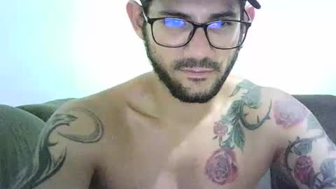 faahzz online show from January 9, 5:32 am