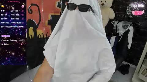 camila online show from October 31, 4:08 pm