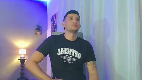 Snapshot of fabi_calde chatting on January 24, 3:11 am fabi online show from January 24, 3:11 am
