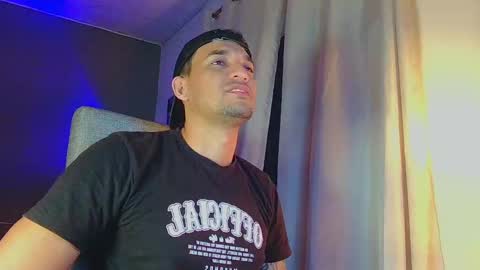 Snapshot of fabi_calde chatting on March 2, 1:47 am fabi online show from March 2, 1:47 am