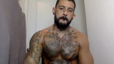 Snapshot of fabianelgalan chatting on December 19, 4:13 am Fabianelgalan online show from December 19, 4:13 am