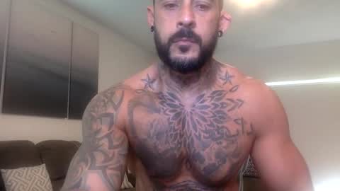 Snapshot of fabianelgalan chatting on December 20, 3:21 pm Fabianelgalan online show from December 20, 3:21 pm