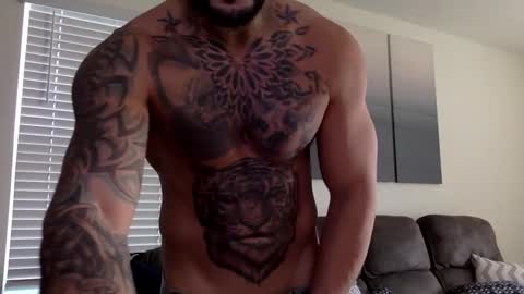 Snapshot of fabianelgalan chatting on January 6, 4:44 pm Fabianelgalan online show from January 6, 4:44 pm