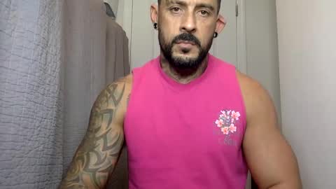 Snapshot of fabianelgalan chatting on February 1, 4:35 am Fabianelgalan online show from February 1, 4:35 am