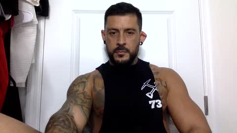 Snapshot of fabianelgalan chatting on February 25, 5:08 am Fabianelgalan online show from February 25, 5:08 am