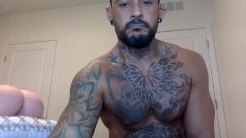 Snapshot of fabianelgalan chatting on March 1, 4:26 am Fabianelgalan online show from March 1, 4:26 am