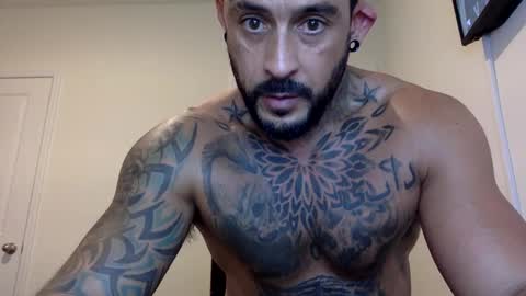 Snapshot of fabianelgalan chatting on March 6, 6:41 am Fabianelgalan online show from March 6, 6:41 am