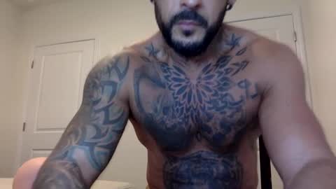 Snapshot of fabianelgalan chatting on March 7, 3:51 am Fabianelgalan online show from March 7, 3:51 am
