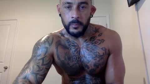 Snapshot of fabianelgalan chatting on March 8, 8:00 am Fabianelgalan online show from March 8, 8:00 am