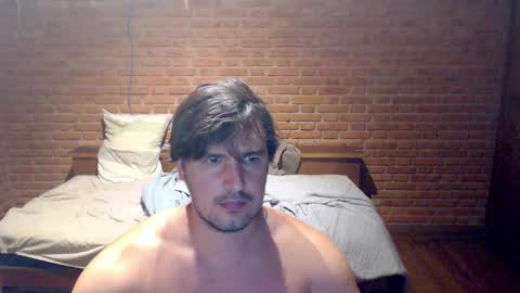 fabio_rodrigues online show from December 17, 12:45 am