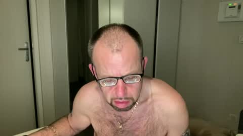Snapshot of fabiothick chatting on July 8, 1:21 am fabiothick online show from July 8, 1:21 am