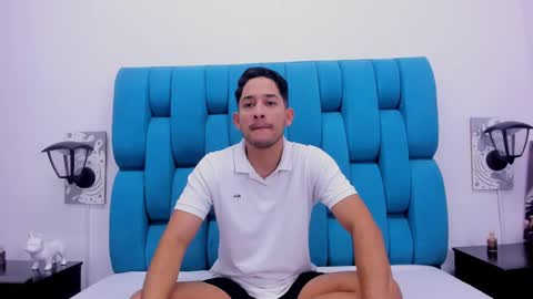 Snapshot of fabricio_nasser chatting on March 5, 12:22 pm Fabricio online show from March 5, 12:22 pm