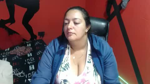 fabritziapiel online show from June 3, 1:03 pm