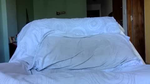 Snapshot of fabrizzio02 chatting on February 20, 3:01 pm Fabrizzio online show from February 20, 3:01 pm