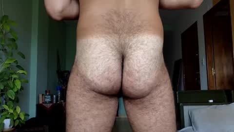 Snapshot of fabrizzio02 chatting on February 22, 3:32 pm Fabrizzio online show from February 22, 3:32 pm