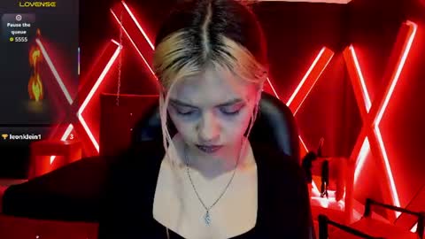 fabzy online show from July 8, 1:26 pm
