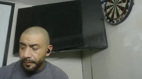 Snapshot of faded805 chatting on November 24, 9:20 am Mark online show from November 24, 9:20 am