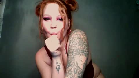 FaeLynn Rae online show from October 8, 3:48 am