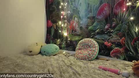 Faerie 3 online show from November 24, 12:32 am