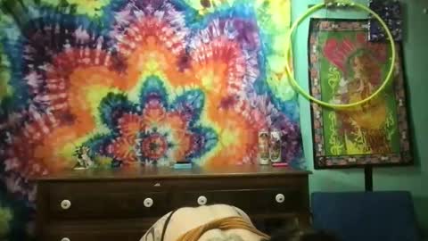 Snapshot of faexoxoxo chatting on November 17, 7:36 am Fae online show from November 17, 7:36 am