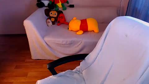 Snapshot of fairy_elli_hot chatting on June 27, 3:28 pm Elli online show from June 27, 3:28 pm
