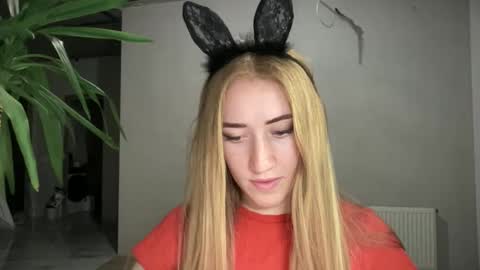 fairy_face online show from September 22, 7:49 pm