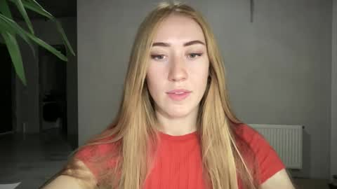 fairy_face online show from October 2, 6:48 pm