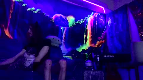 Snapshot of fairy_moan chatting on January 10, 7:54 am fairy_moan online show from January 10, 7:54 am